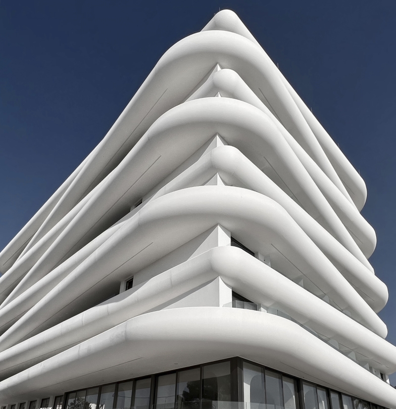 ISLA BROWN CORINTHIA, Elastic Architects | International Design Awards Winners